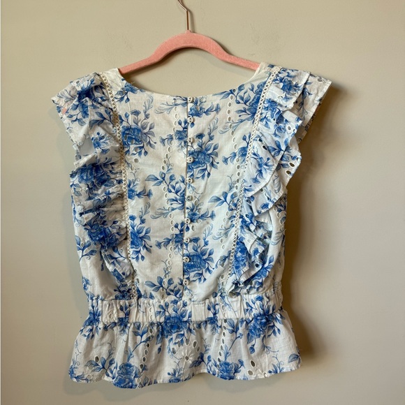 Elegant Blue Floral Blouse by forever that girl size 6 - Picture 4 of 6